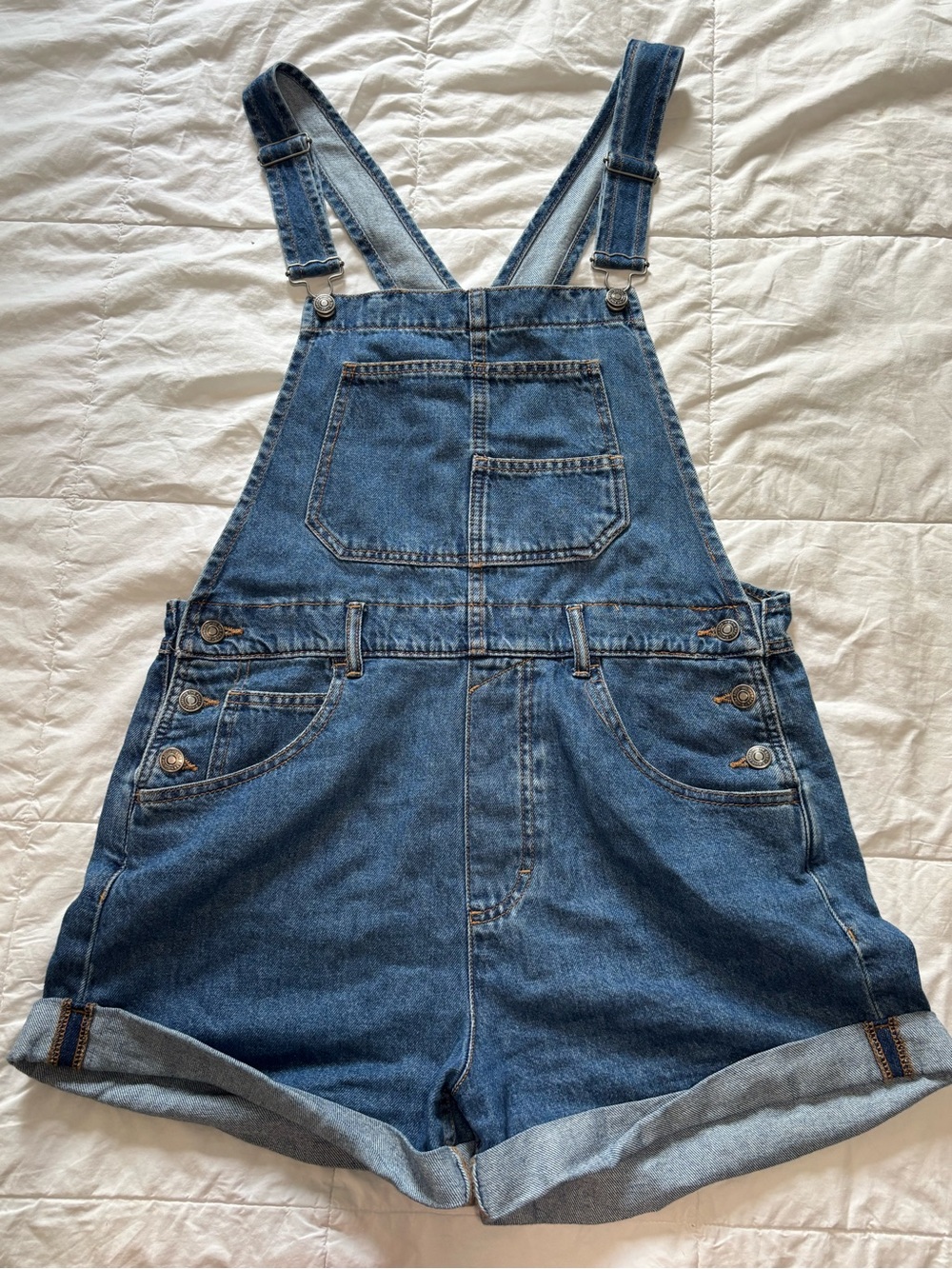Free People- We the Free Ziggy Denim Short Overalls - Blue size medium